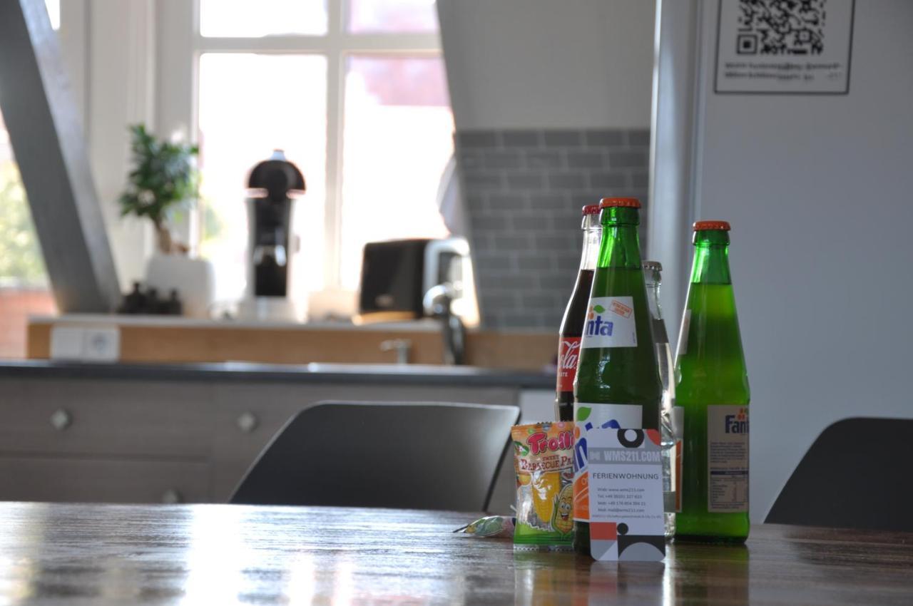 Gemuetliche Dachwohnung Mit Kleiner Oder Grosser Dachterrasse Nebeneinander 沃梅尔斯泰德 外观 照片